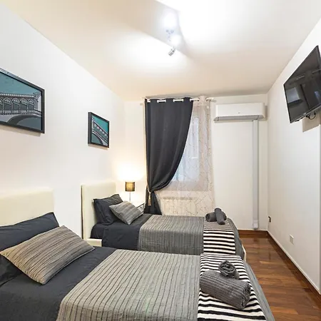 Apartment Rialto With Canal Grande View Venice