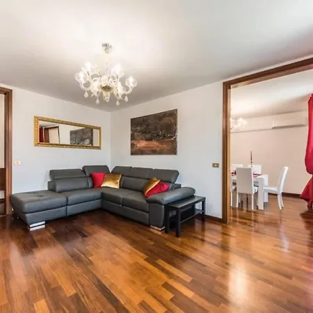 Rialto With Canal Grande View Apartment *