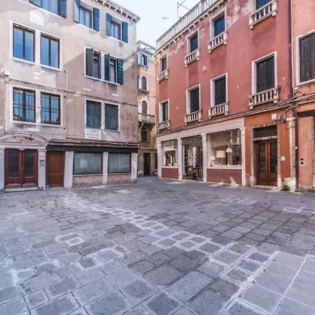 Rialto With Canal Grande View * Venice