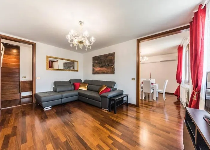 Rialto With Canal Grande View شقة *