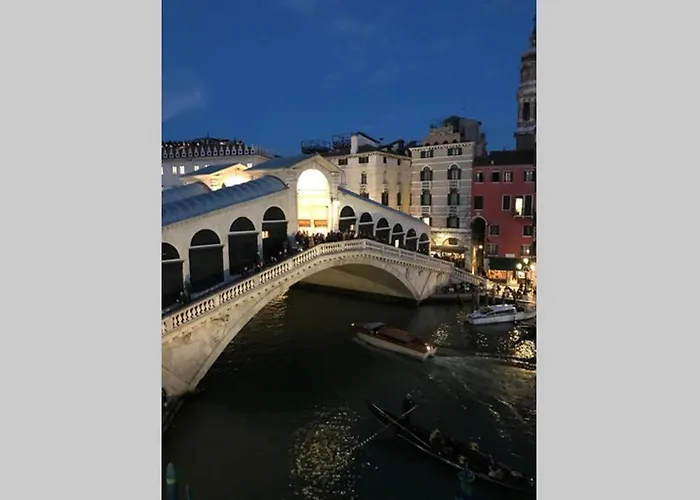 Rialto With Canal Grande View شقة *