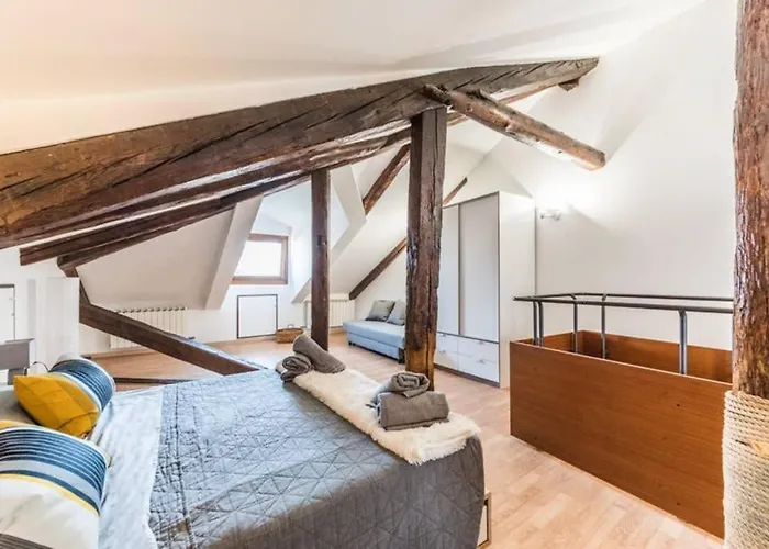 Rialto With Canal Grande View شقة