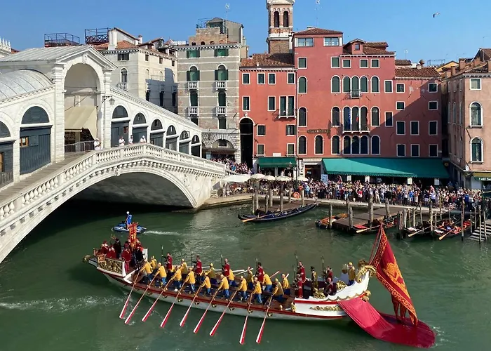 شقة Rialto With Canal Grande View