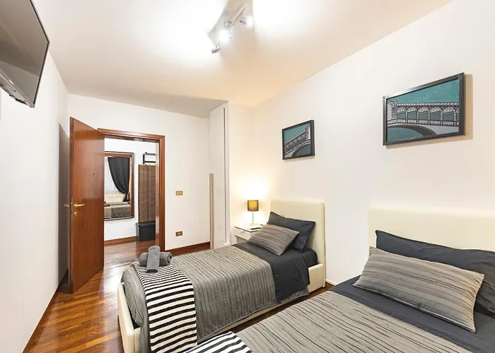 Rialto With Canal Grande View شقة *