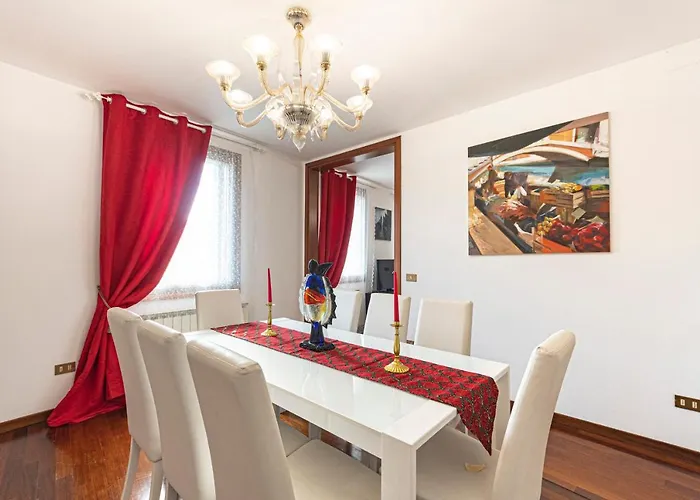 Rialto With Canal Grande View شقة *